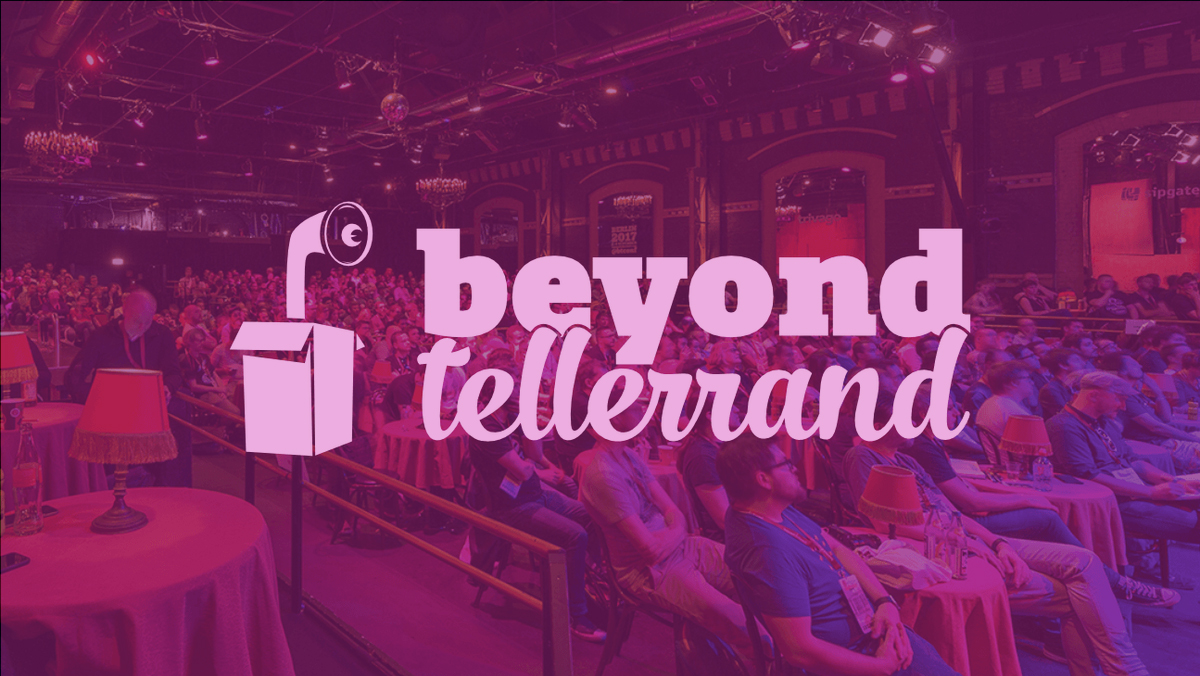 photo d'une conférence avec le logo Beyond Tellerand